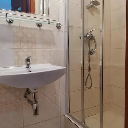 民宿 Fiord 梅尔诺